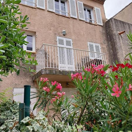 Appartement Port De Йер Экстерьер фото